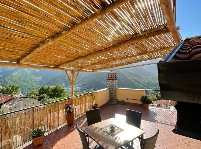 Happy House * Tramonti